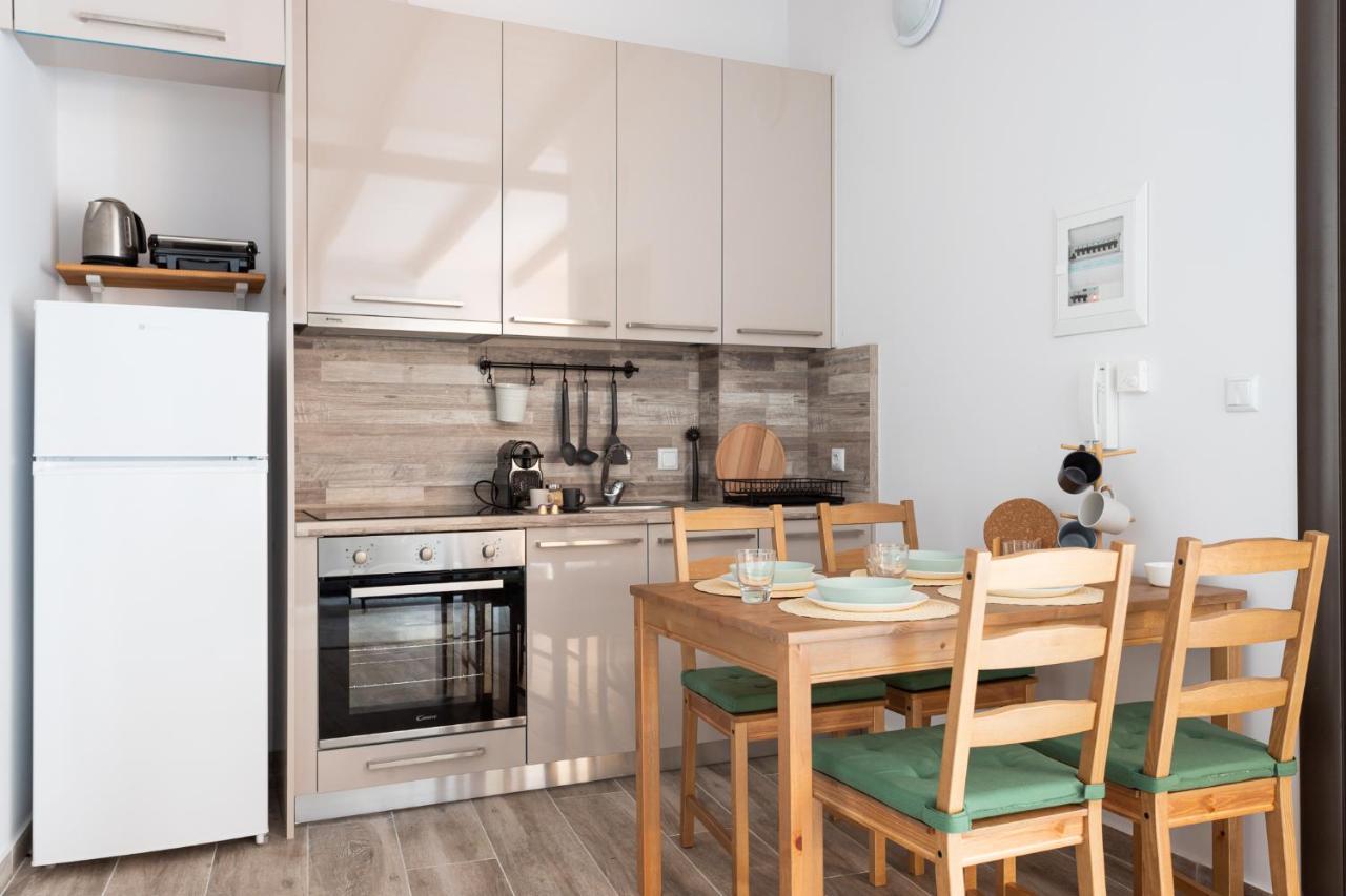 Modern City Center Loft Янина Экстерьер фото