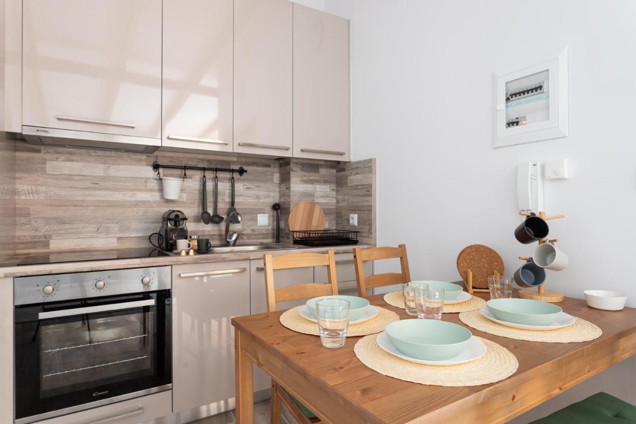 Modern City Center Loft Янина Экстерьер фото